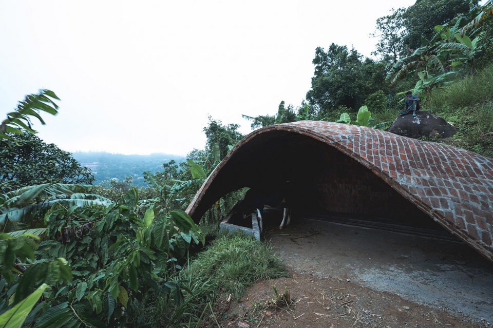 “天堂”永久体验馆,印度 / Earthscape Studio