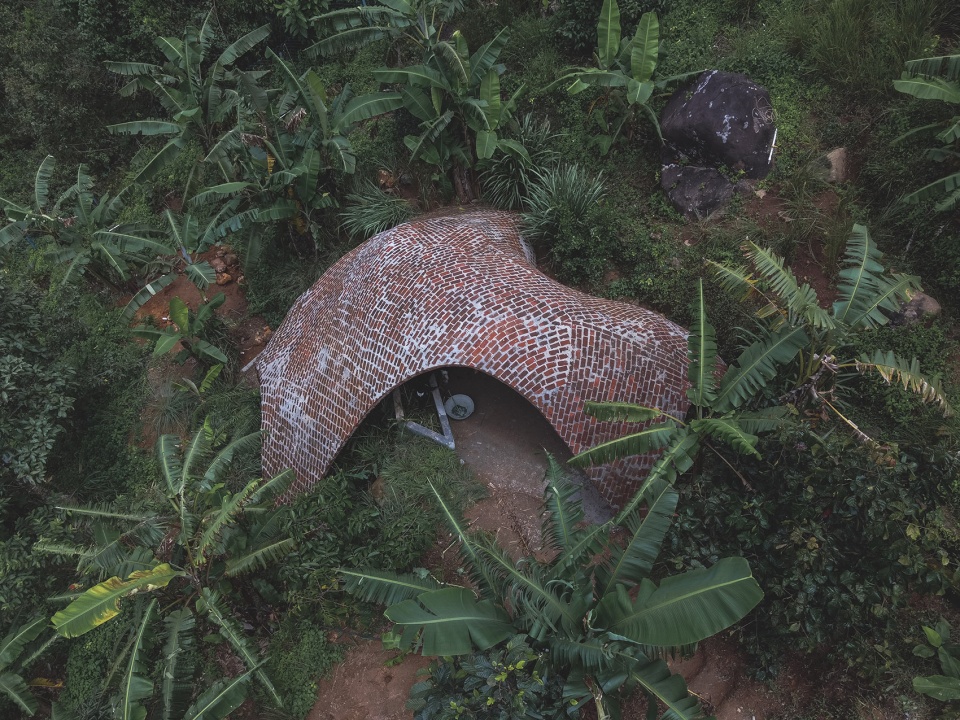 “天堂”永久体验馆,印度 / Earthscape Studio